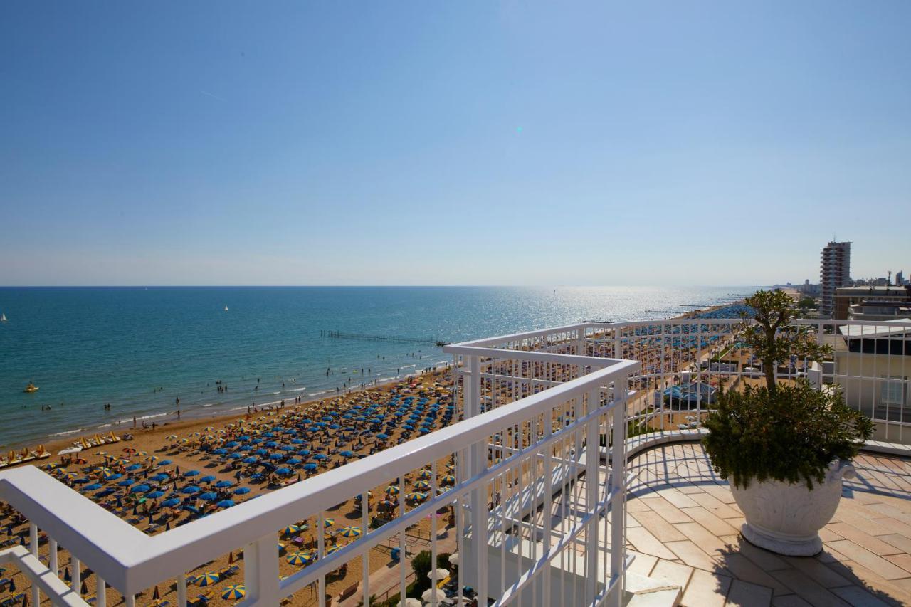 Termini Beach Hotel & Suites Jesolo Extérieur photo