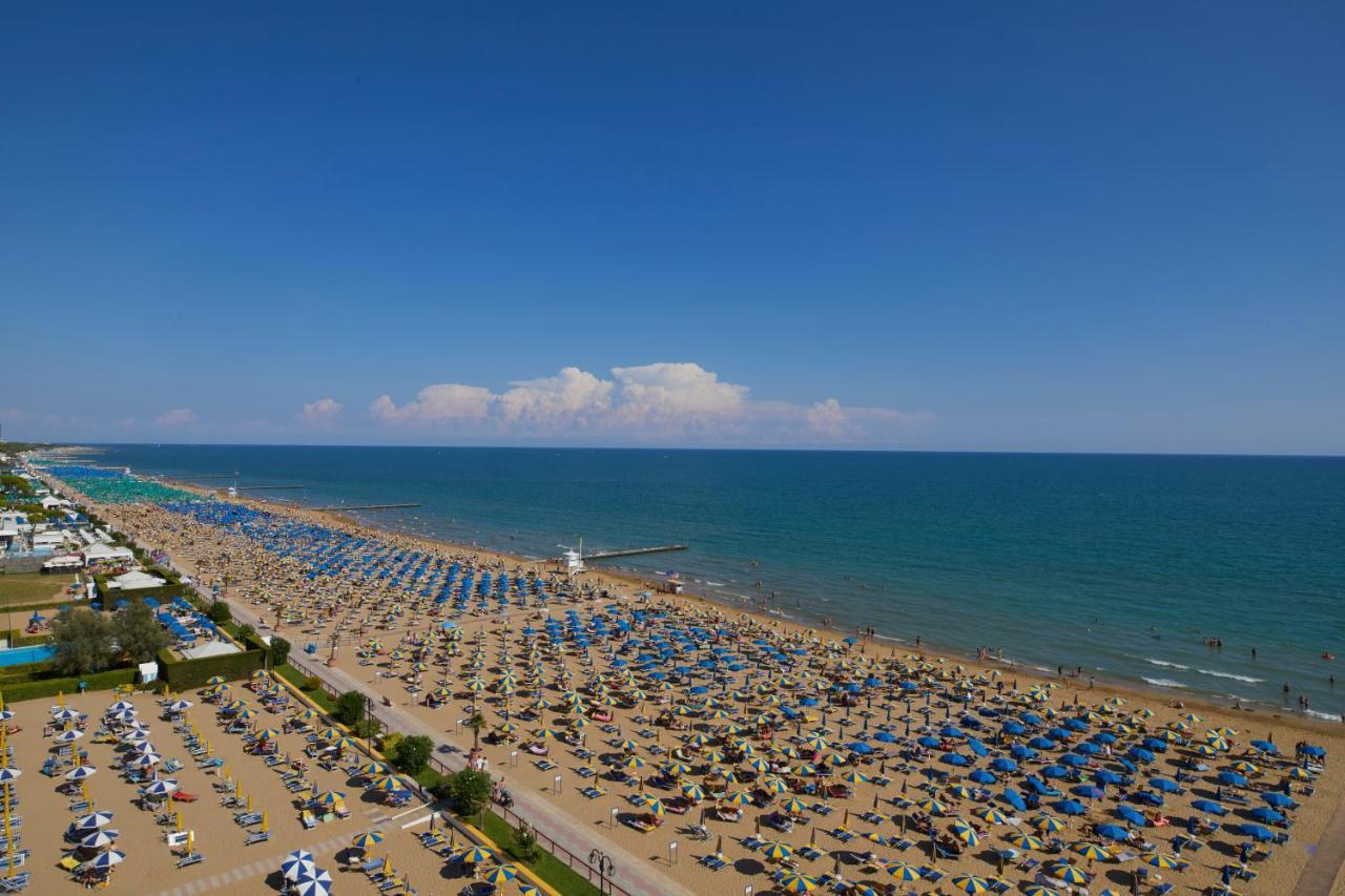 Termini Beach Hotel & Suites Jesolo Extérieur photo